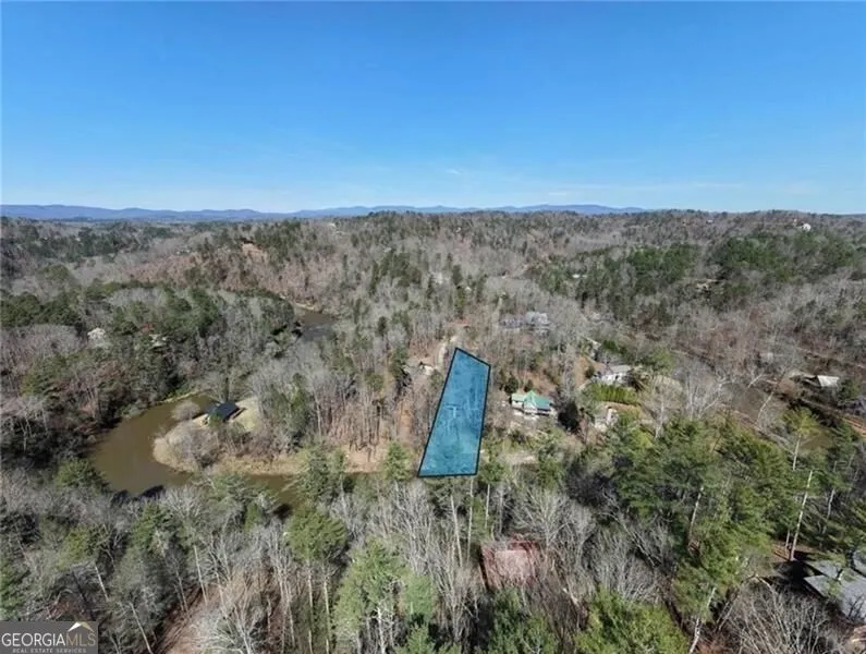 22 Noel LN Ellijay, GA 30540