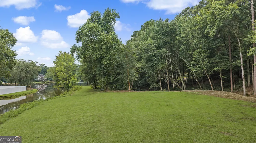 85 Woodstream DR Newnan, GA 30265