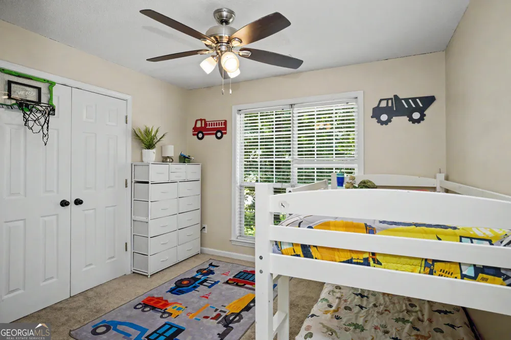 85 Woodstream DR Newnan, GA 30265