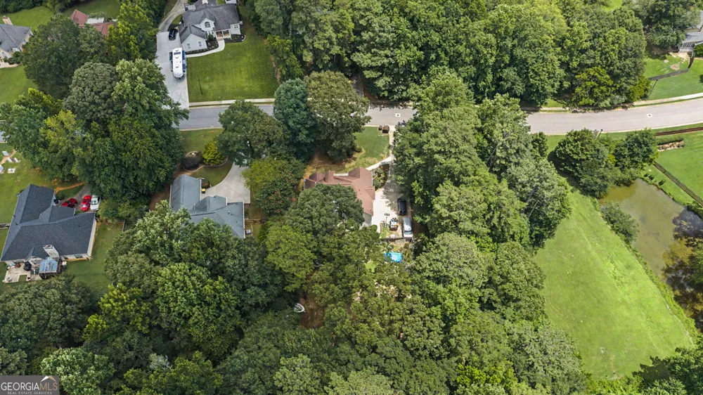 85 Woodstream DR Newnan, GA 30265