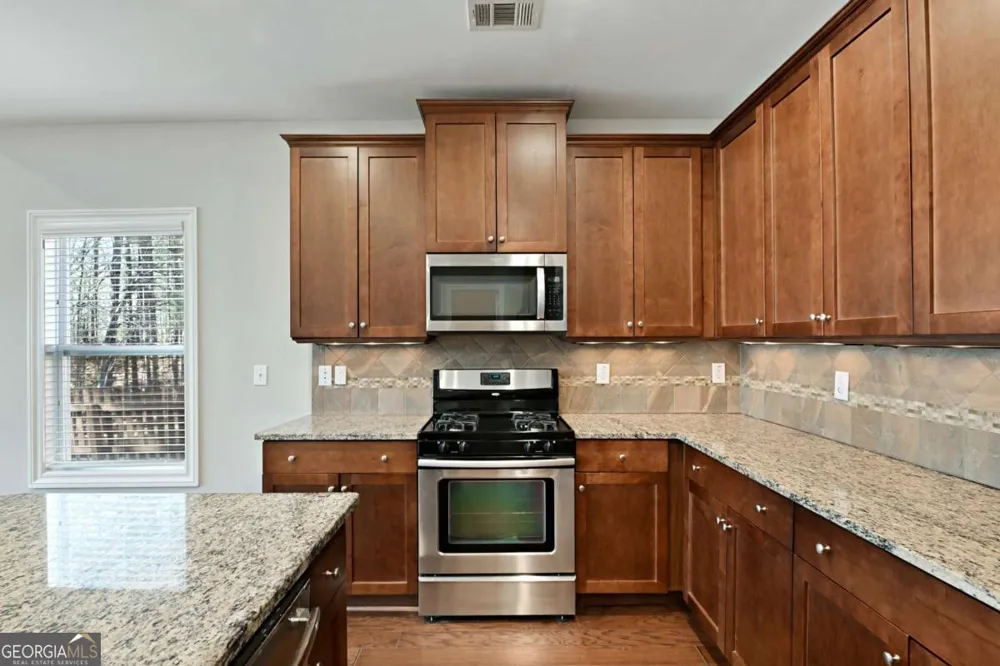 1536 Habershal RD NW Atlanta, GA 30318