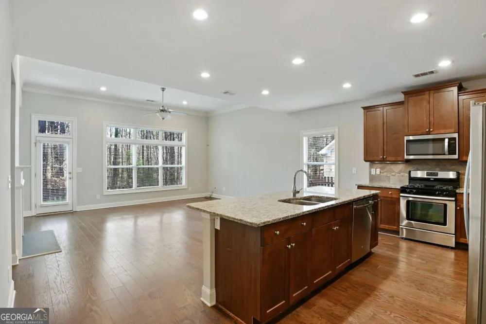 1536 Habershal RD NW Atlanta, GA 30318