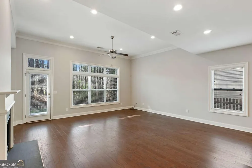 1536 Habershal RD NW Atlanta, GA 30318