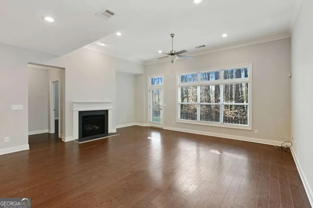 1536 Habershal RD NW Atlanta, GA 30318