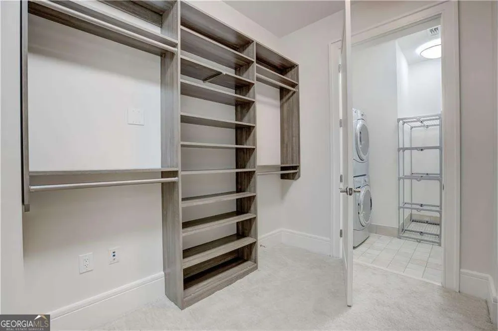 1065 Peachtree ST NE Atlanta, GA 30309