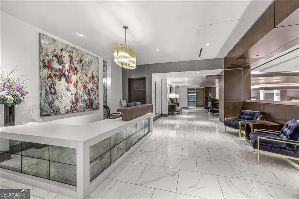 1065 Peachtree ST NE Atlanta, GA 30309