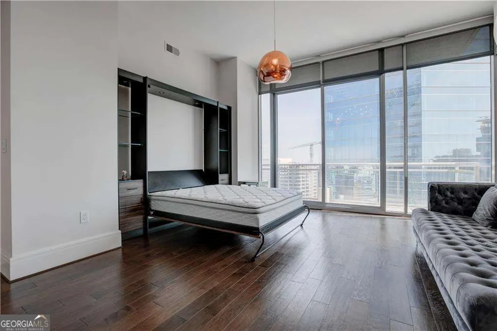 1065 Peachtree ST NE Atlanta, GA 30309