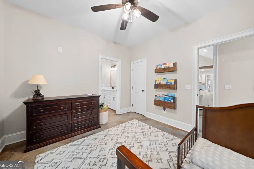 2200 Banks Dairy RD Portal, GA 30450