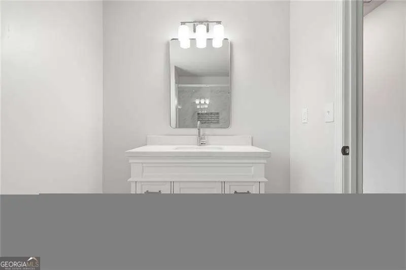 112 Adelaide XING Acworth, GA 30101