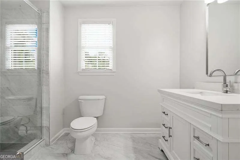 112 Adelaide XING Acworth, GA 30101