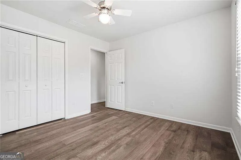 112 Adelaide XING Acworth, GA 30101
