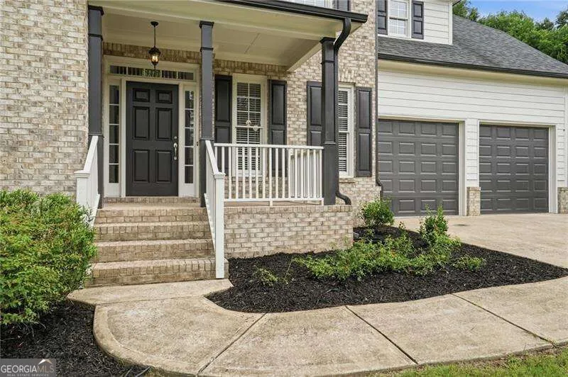 112 Adelaide XING Acworth, GA 30101