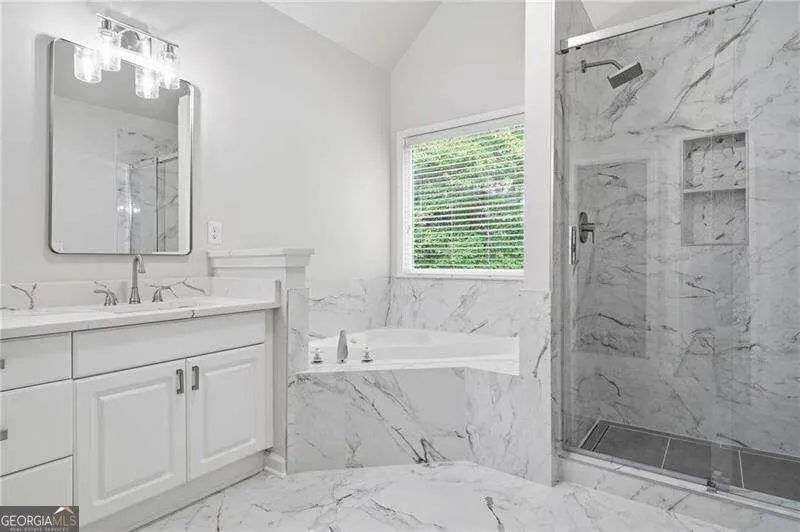 112 Adelaide XING Acworth, GA 30101