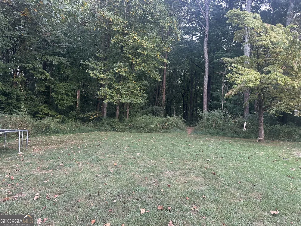 35 Collins RD Jasper, GA 30143