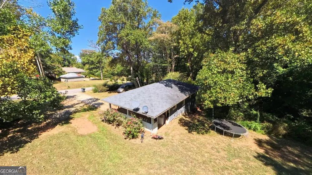 35 Collins RD Jasper, GA 30143