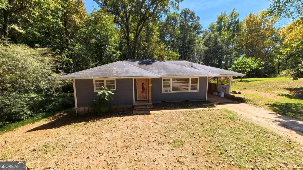 35 Collins RD Jasper, GA 30143