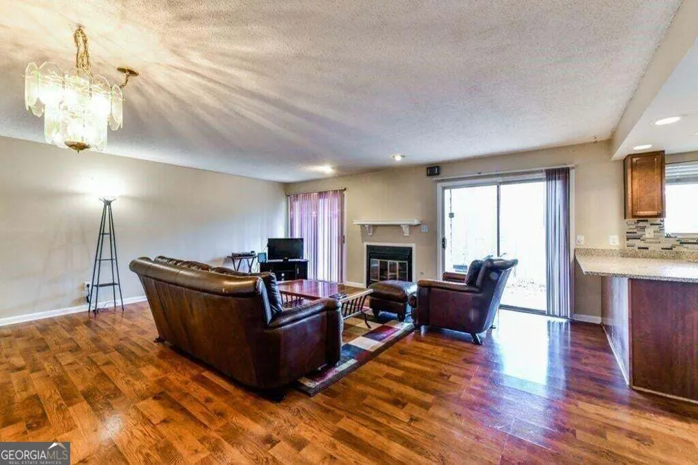 53 Doranne CT Smyrna, GA 30080