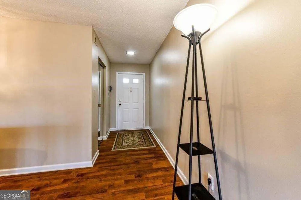 53 Doranne CT Smyrna, GA 30080