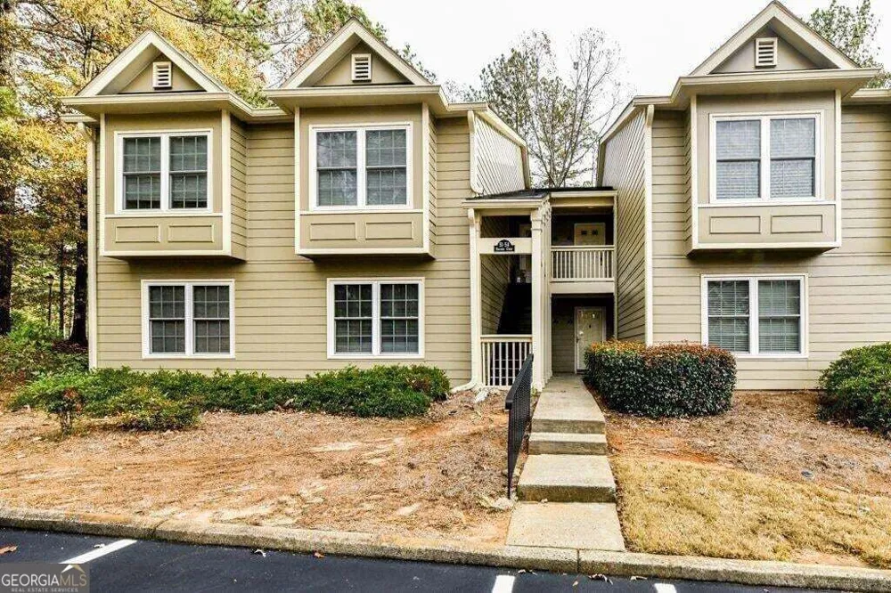 53 Doranne CT Smyrna, GA 30080