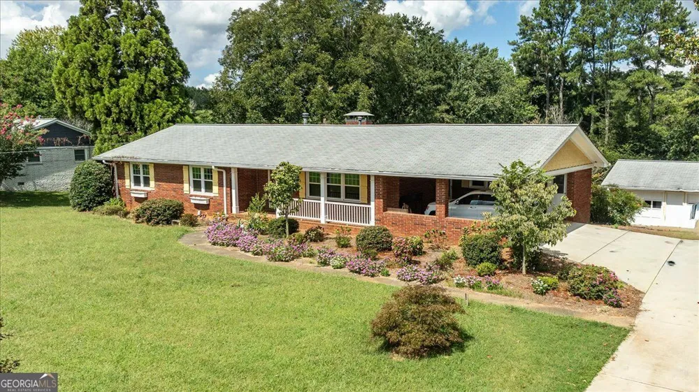 580 Hurt RD SW Smyrna, GA 30082