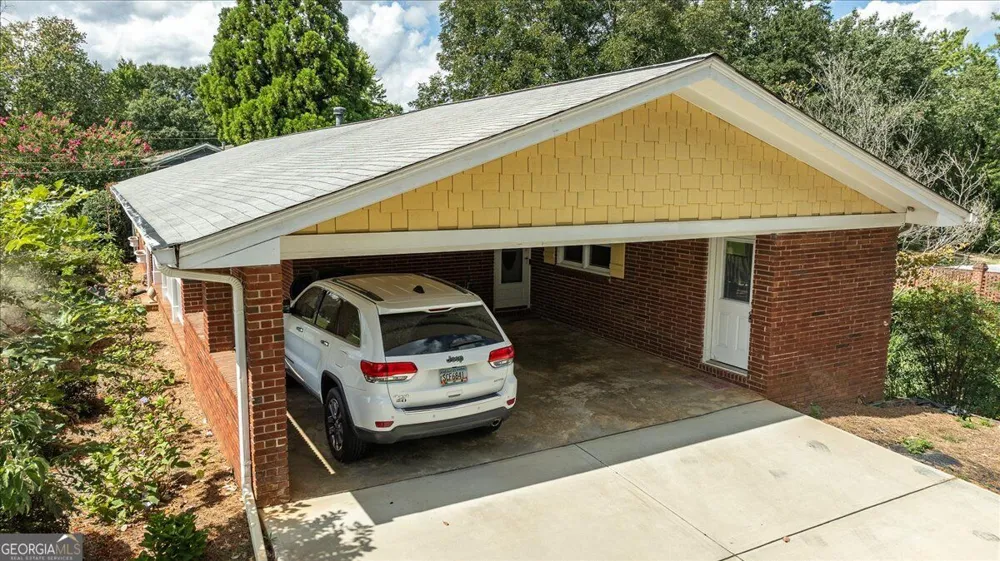 580 Hurt RD SW Smyrna, GA 30082