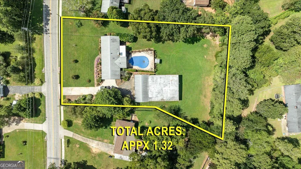 580 Hurt RD SW Smyrna, GA 30082