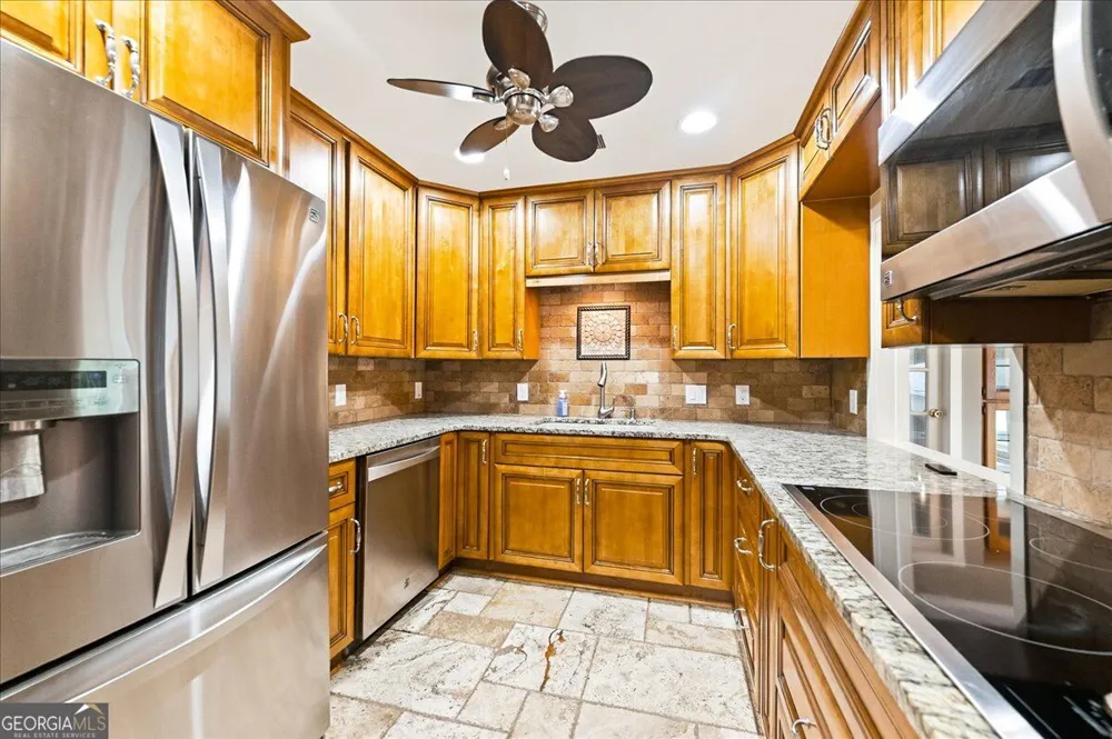 580 Hurt RD SW Smyrna, GA 30082