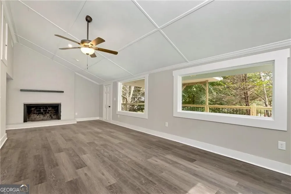 75 Lake DR Dawsonville, GA 30534