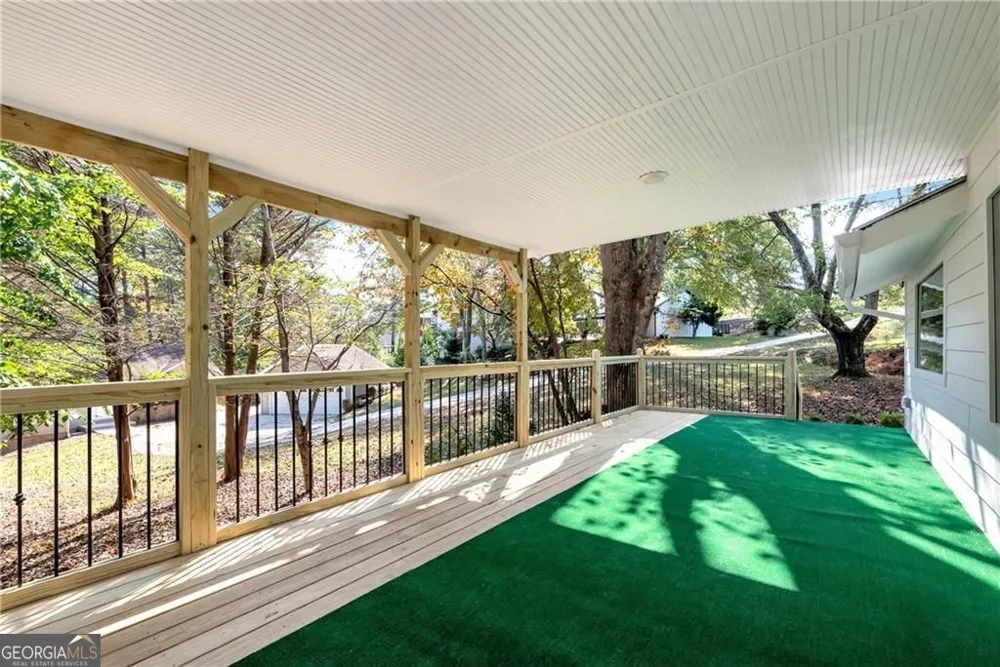 75 Lake DR Dawsonville, GA 30534
