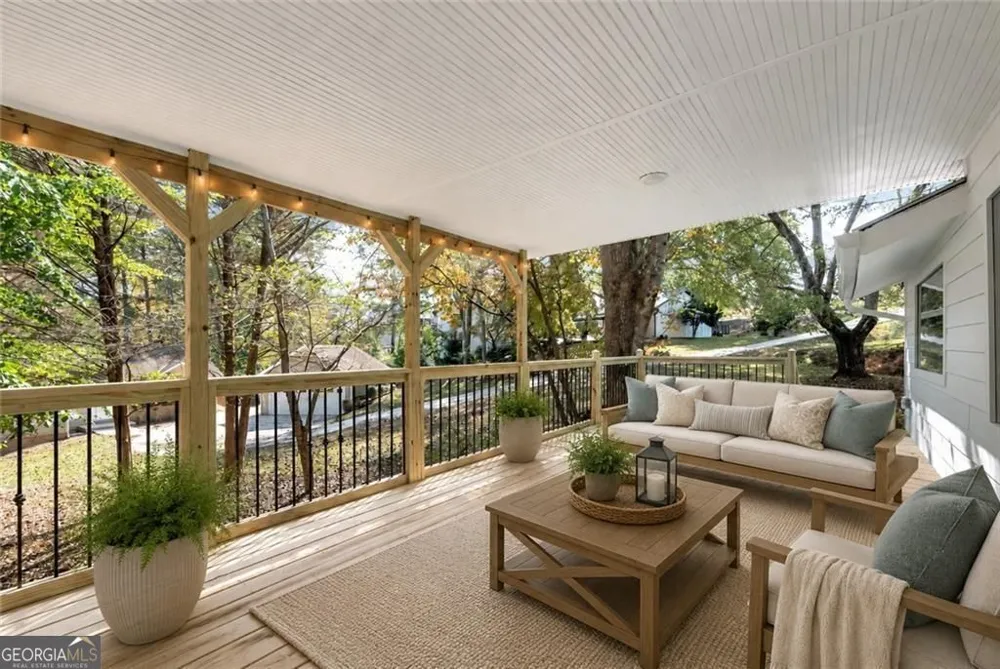 75 Lake DR Dawsonville, GA 30534