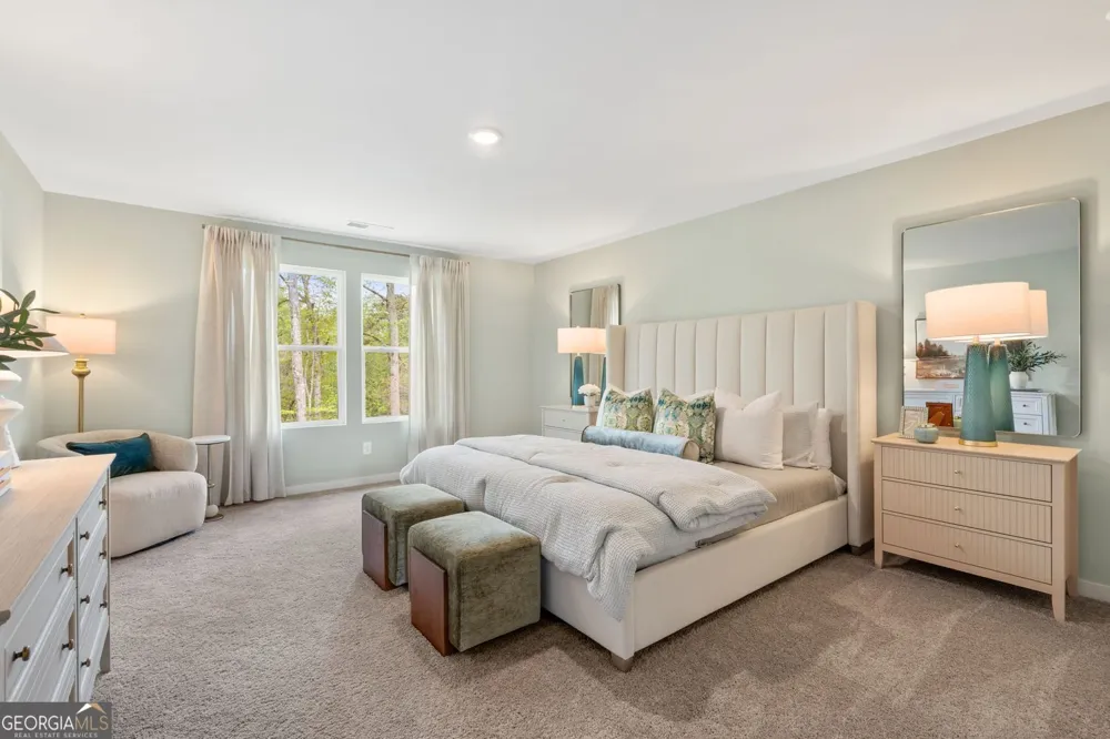 8051 Dickens DR Fairburn, GA 30213