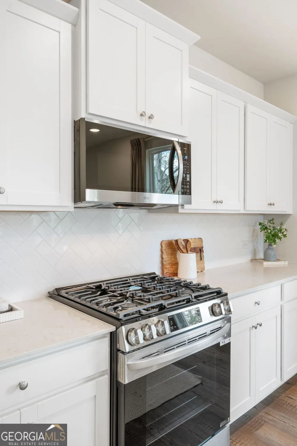 8051 Dickens DR Fairburn, GA 30213