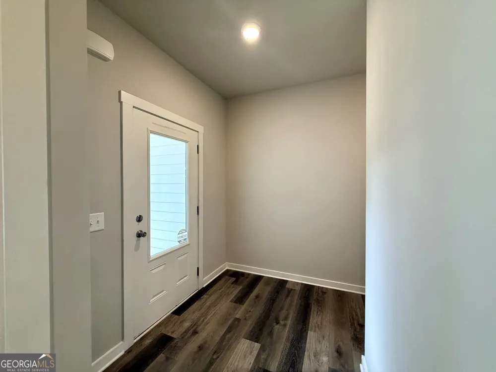 308 N Point CIR Hartwell, GA 30643
