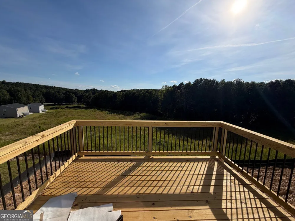 35 Village DR Dawsonville, GA 30534