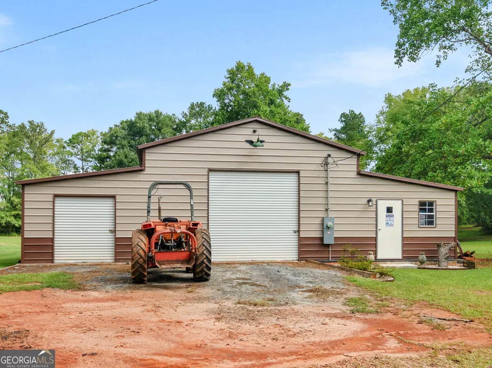 3384 Dames Ferry RD Forsyth, GA 31029
