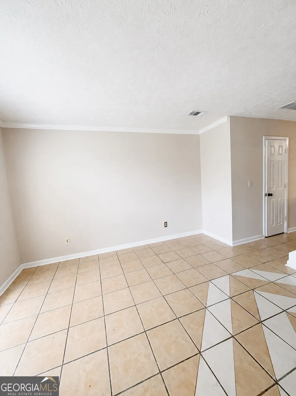 6714 Colchester PL Norcross, GA 30093