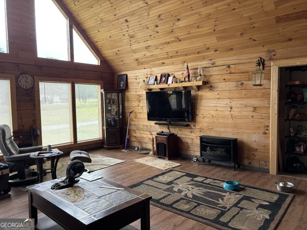 1314 Cheatham RD Griffin, GA 30223