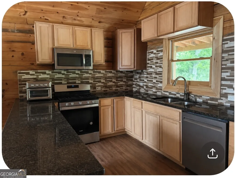 1314 Cheatham RD Griffin, GA 30223