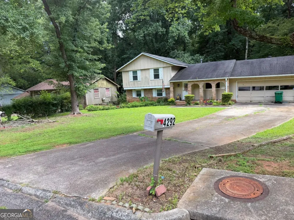 4292 Cedar Ridge TRL Stone Mountain, GA 30083