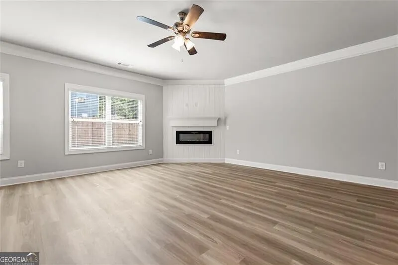 24 Richardson ST Winder, GA 30680