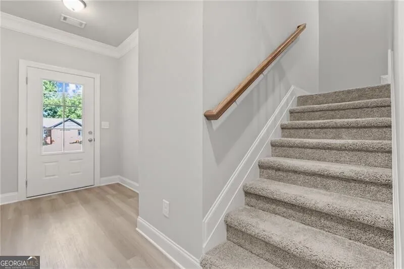 24 Richardson ST Winder, GA 30680
