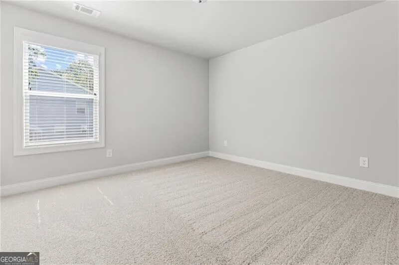 24 Richardson ST Winder, GA 30680