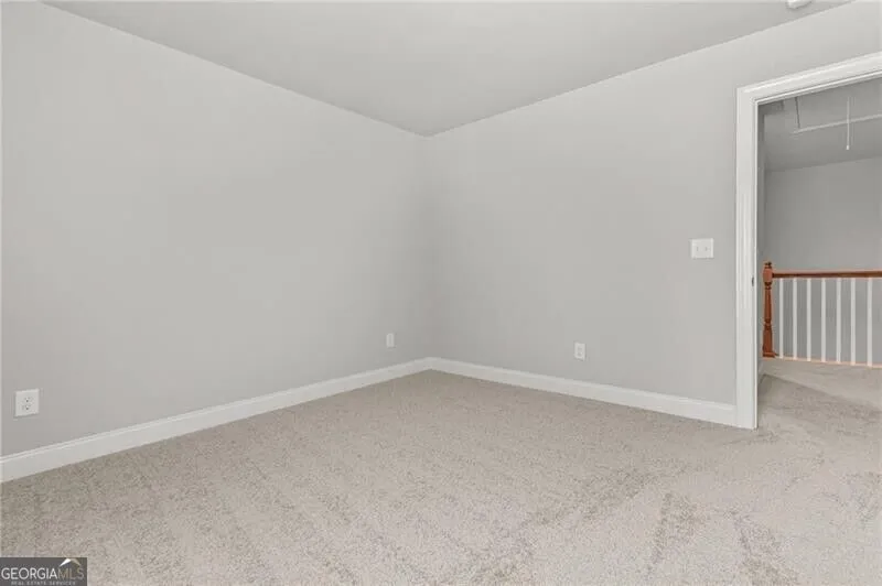24 Richardson ST Winder, GA 30680