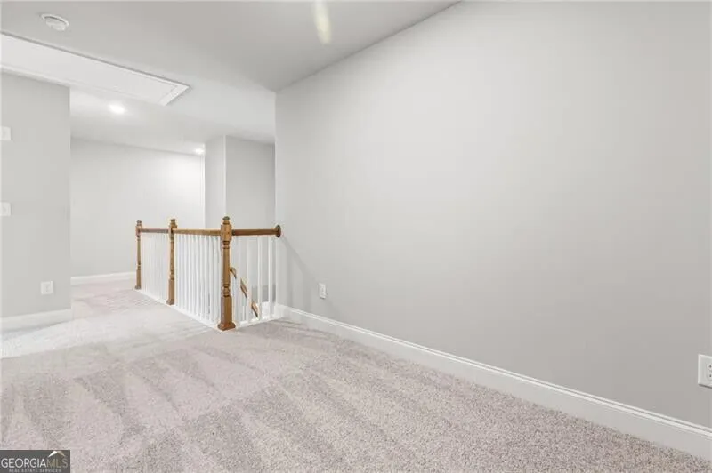 24 Richardson ST Winder, GA 30680