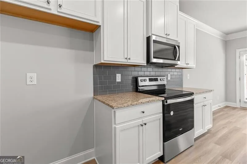 24 Richardson ST Winder, GA 30680