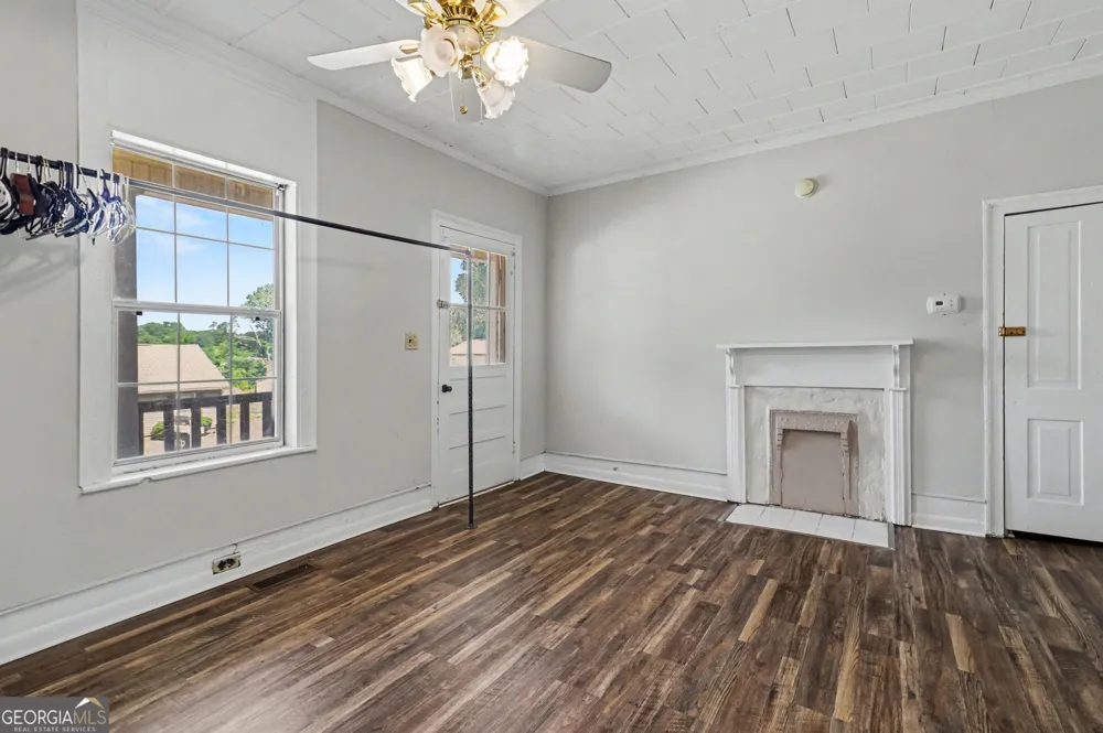 56 North ST Newnan, GA 30263