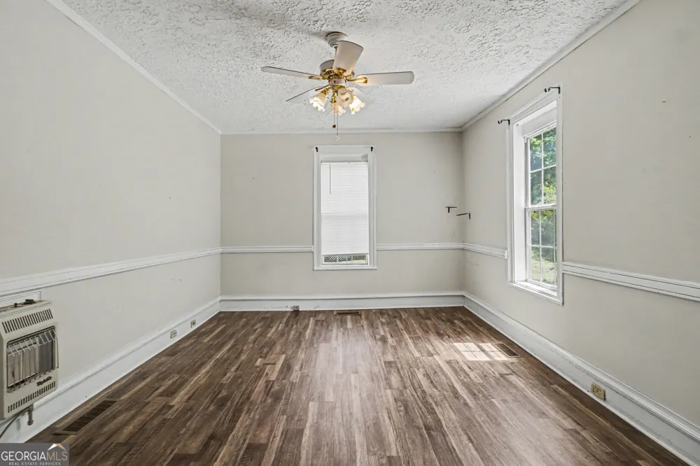56 North ST Newnan, GA 30263