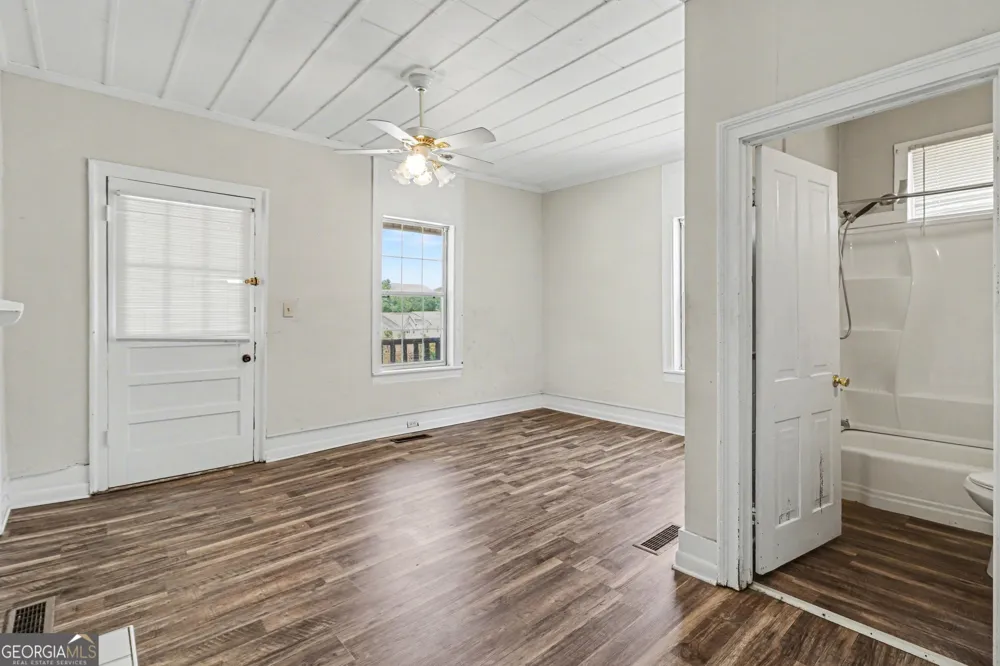 56 North ST Newnan, GA 30263