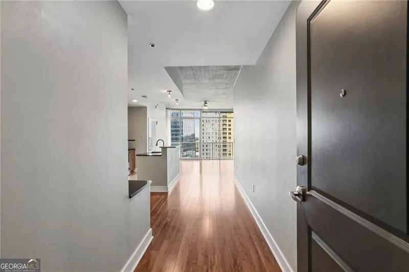 950 W Peachtree ST NW Atlanta, GA 30309