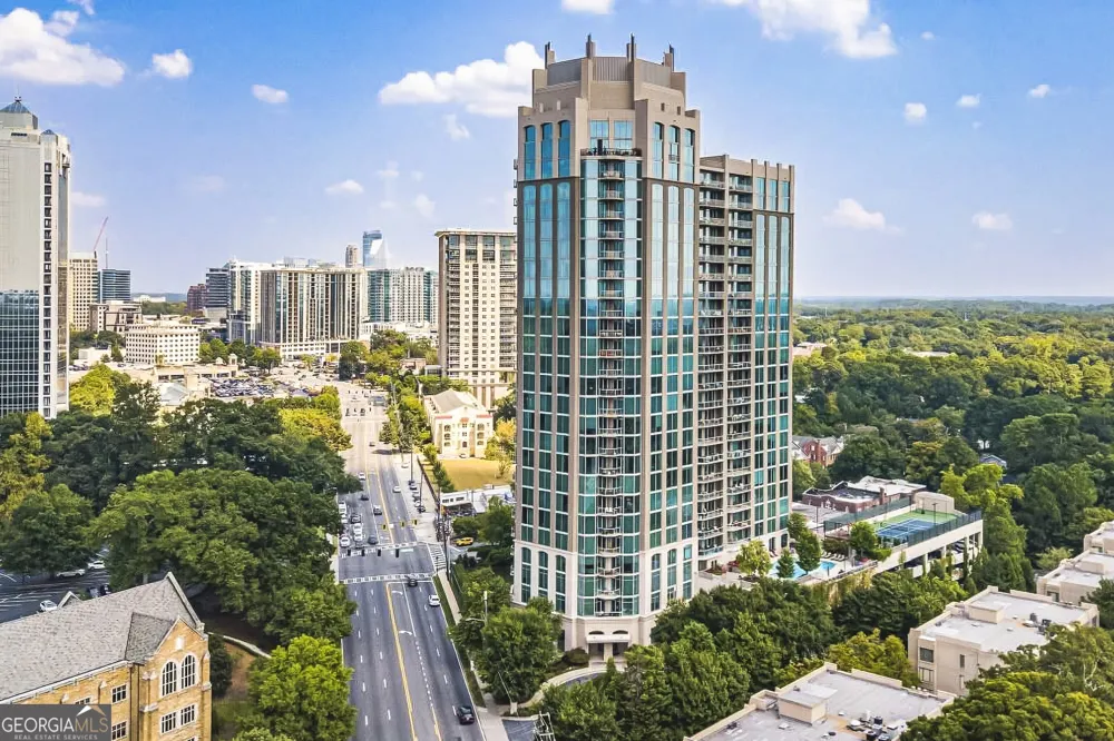 2795 Peachtree RD Atlanta, GA 30305